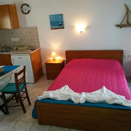 Agnantio Studio Guest house