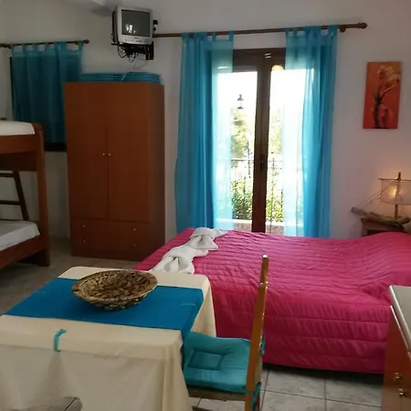 Agnantio Studio Guest house *