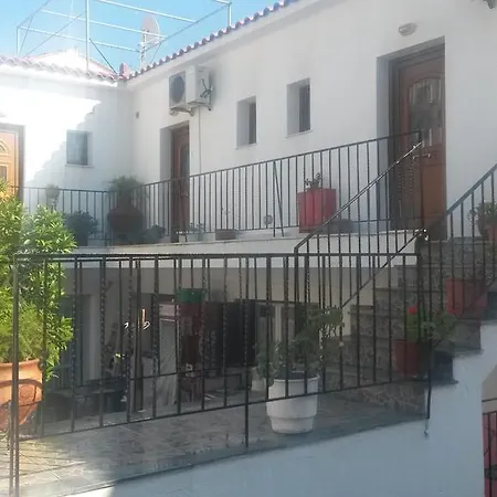 Agnantio Studio Guest house *