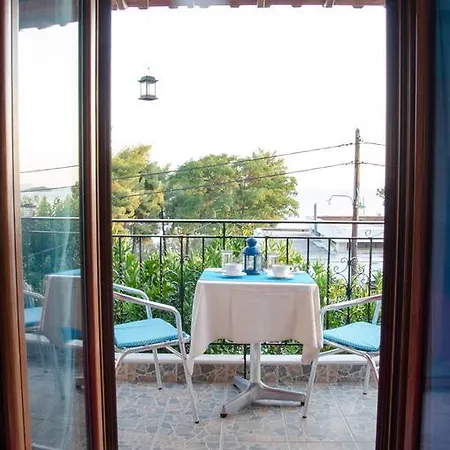 Guest house Agnantio Studio Skopelos Town