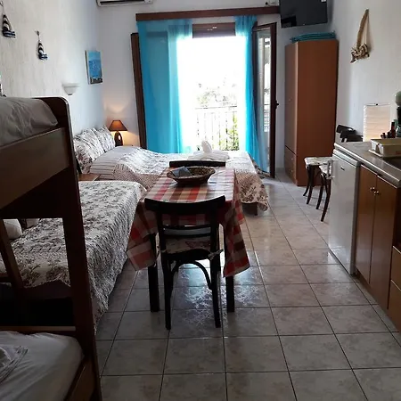 Agnantio Studio Guest house
